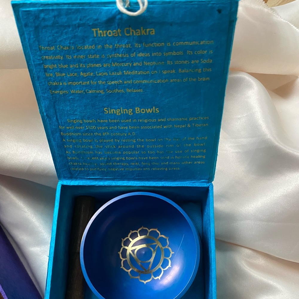 Throat chakra singing bowl 💙🧘🏼‍♀️🧘🧘‍♂️